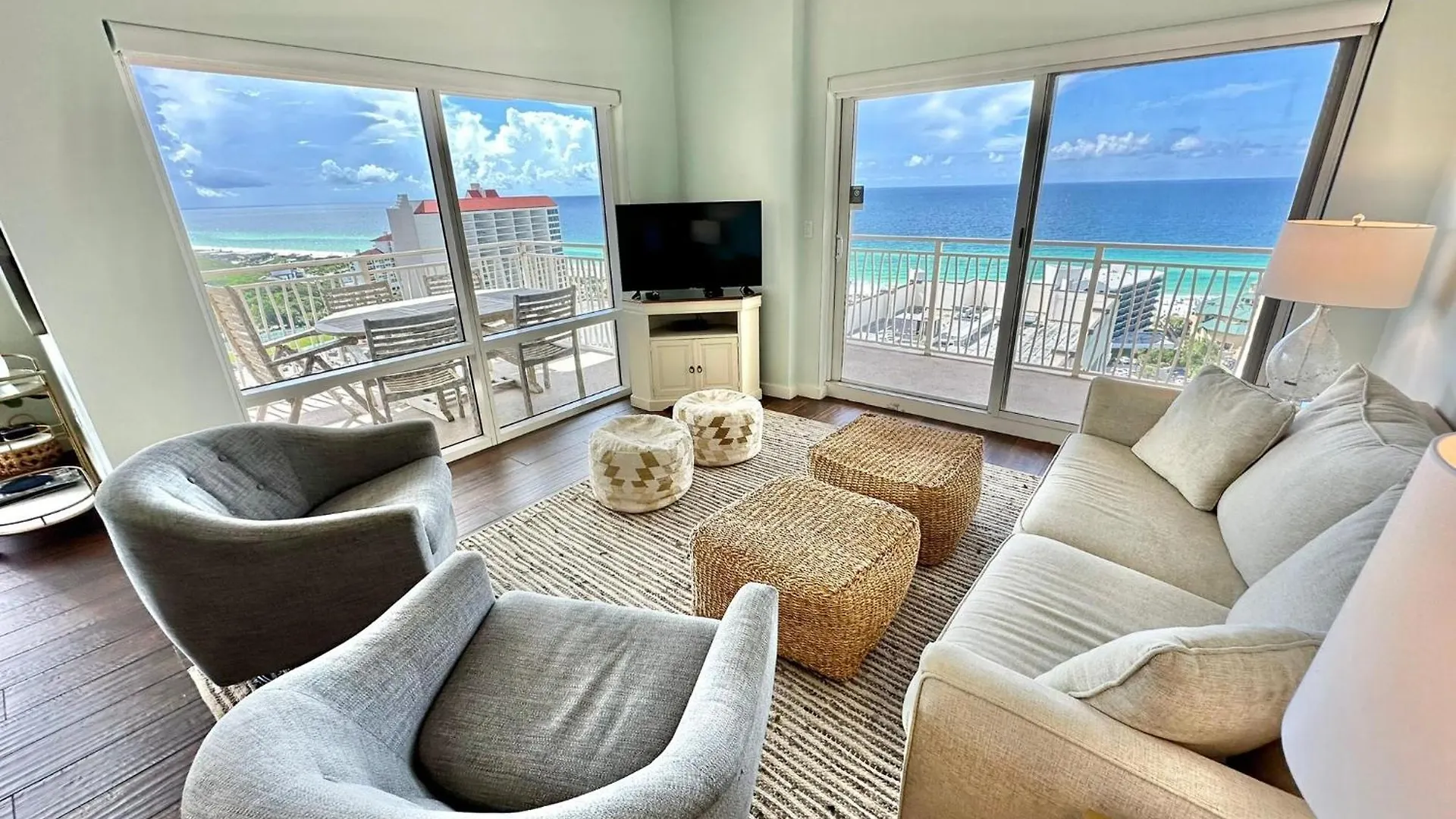 7801 / 7803 Luau One Villa Destin